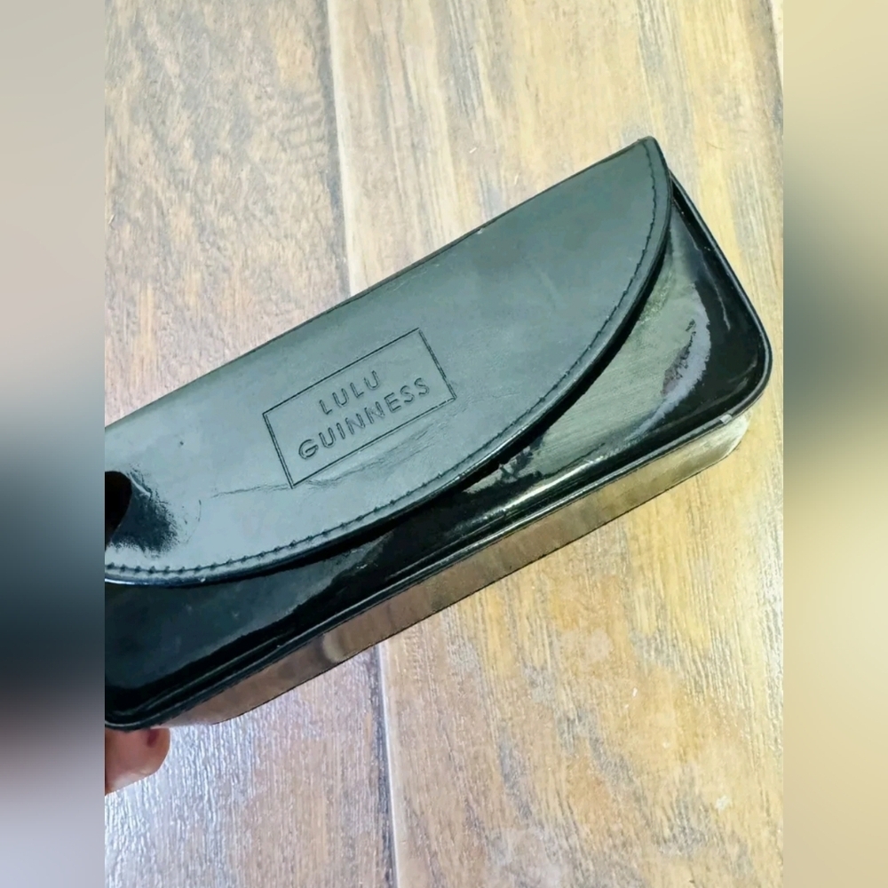 Lulu Guinness Women's Sunglasses Case.